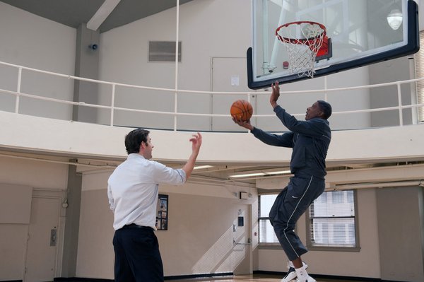 Still of Julius Erving and John Krasinski in The Office (2005)