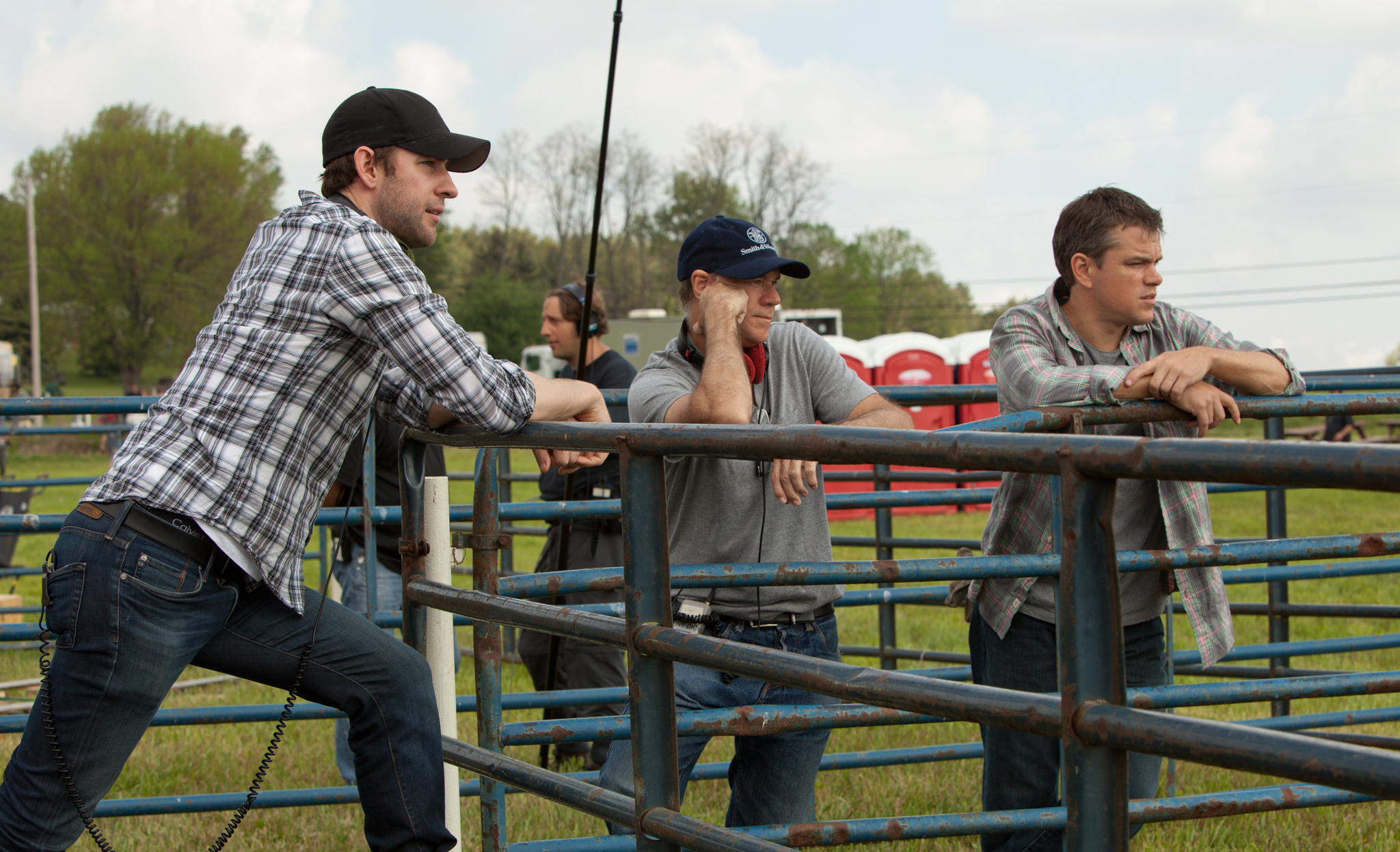 Still of Matt Damon, Gus Van Sant and John Krasinski in Promised Land (2012)