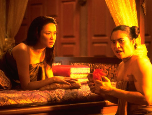 Still of Mai Charoenpura in Suriyothai (2001)