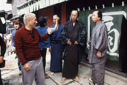 Takeshi Kitano, Ittoku Kishibe and Saburô Ishikura in Zatôichi (2003)