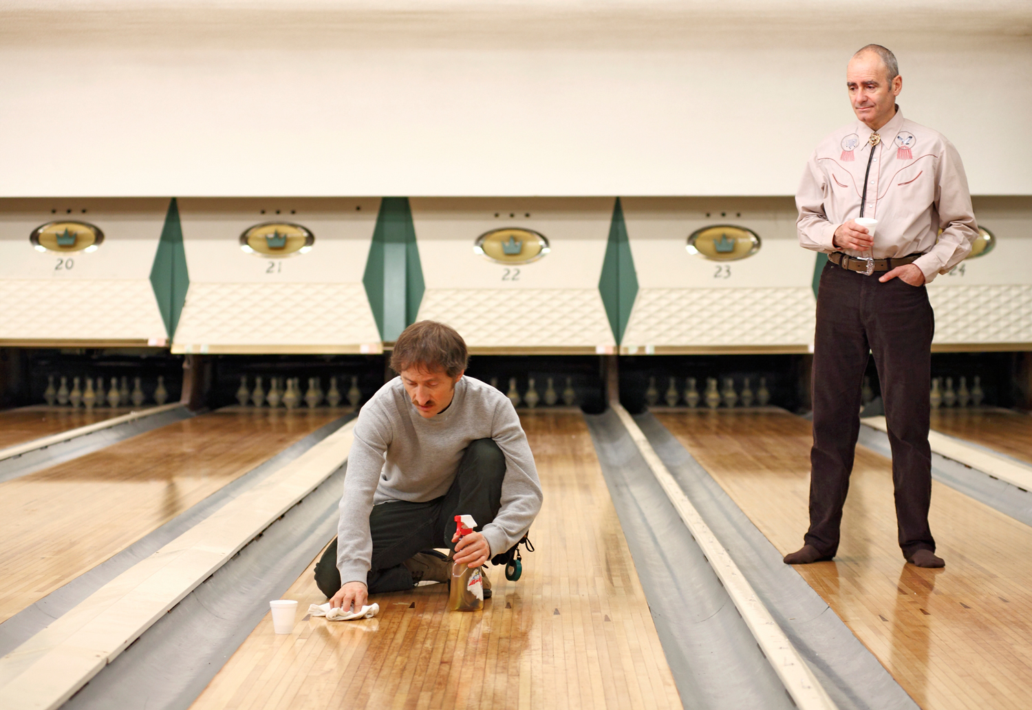 Still of Emmanuel Bilodeau and Roc LaFortune in Curling (2010)