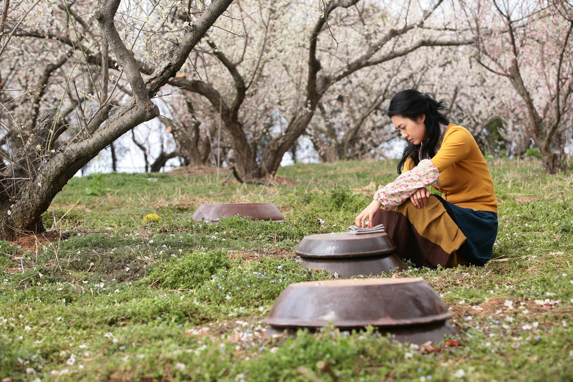 Still of Yo-won Lee in Doenjang (2010)