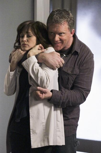 Still of Anthony Michael Hall and Autumn Reeser in No Ordinary Family (2010)