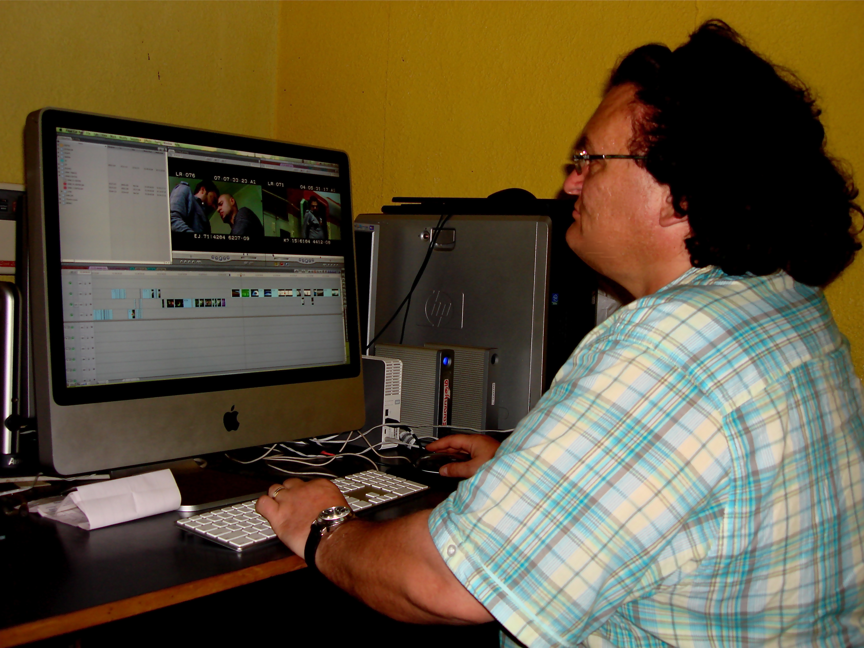 Tom Delmar at the Edit in the Acassar Film Lab.