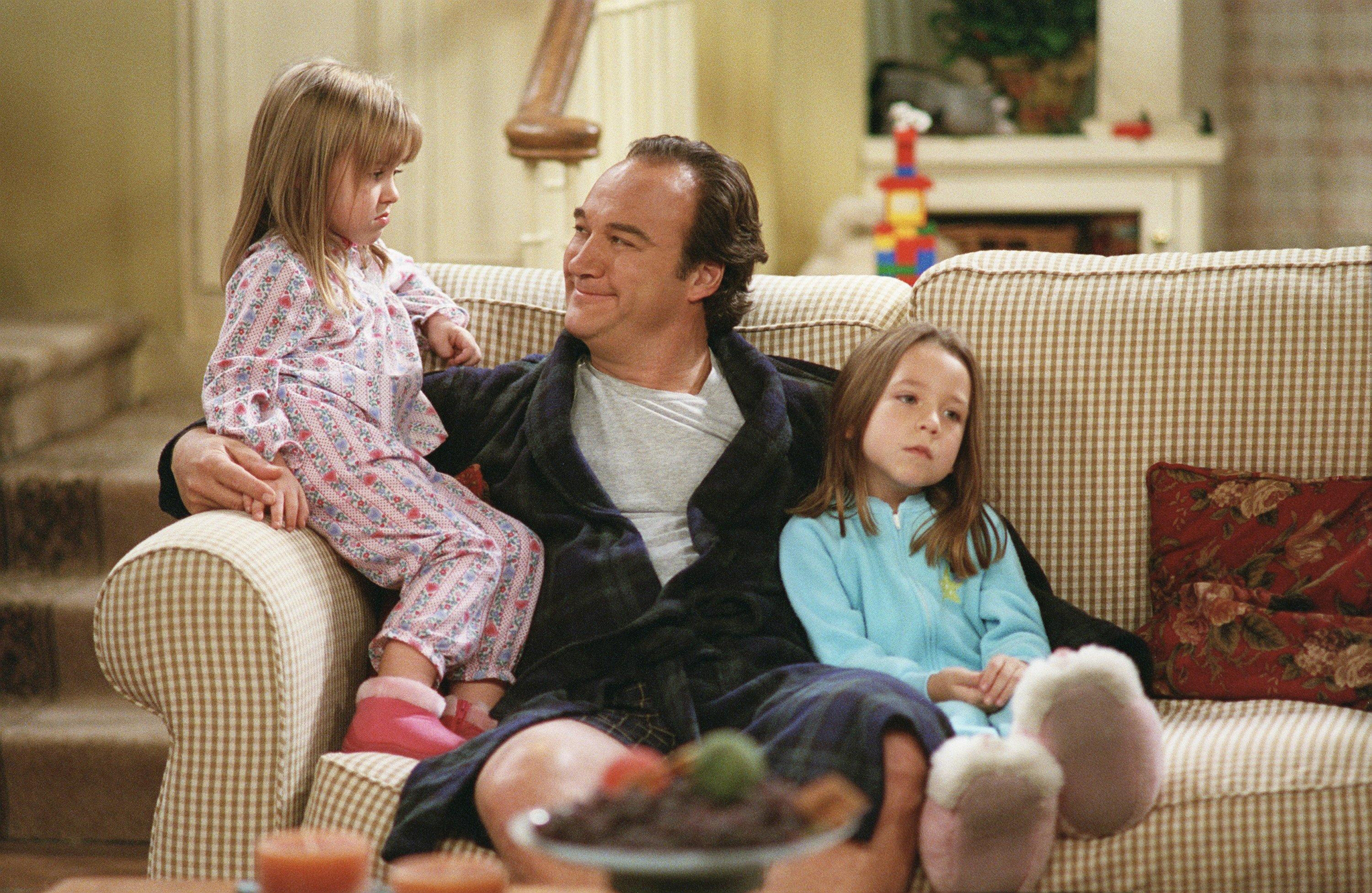 Still of James Belushi, Taylor Atelian and Billi Bruno in According to Jim (2001)