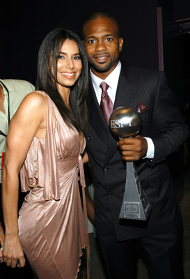 Roselyn Sanchez and Roy Jones Jr. at event of ESPY Awards (2003)