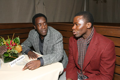 Don Cheadle and Derek Luke at event of Catch a Fire (2006)