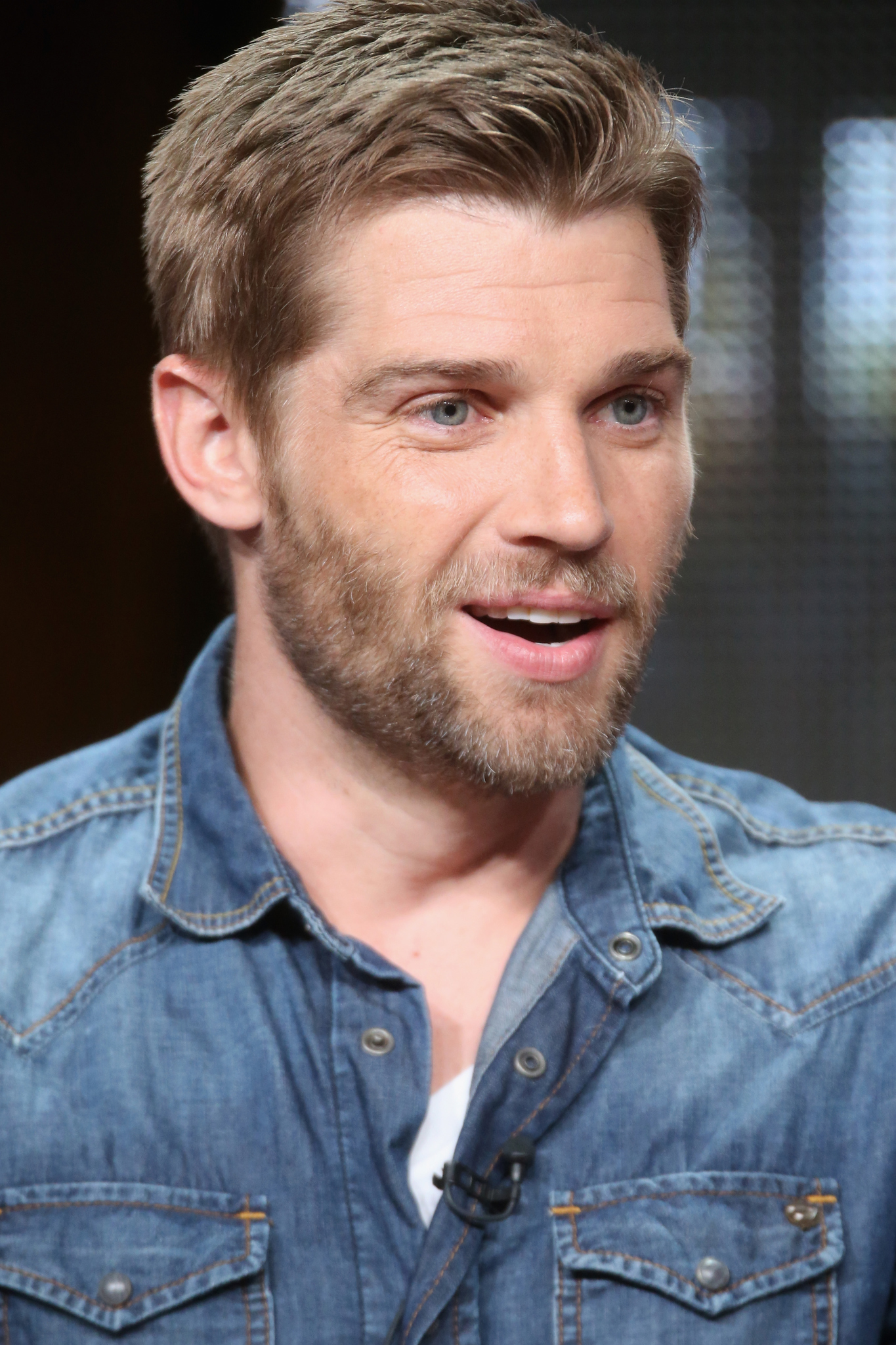 Mike Vogel at event of Childhood's End (2015)