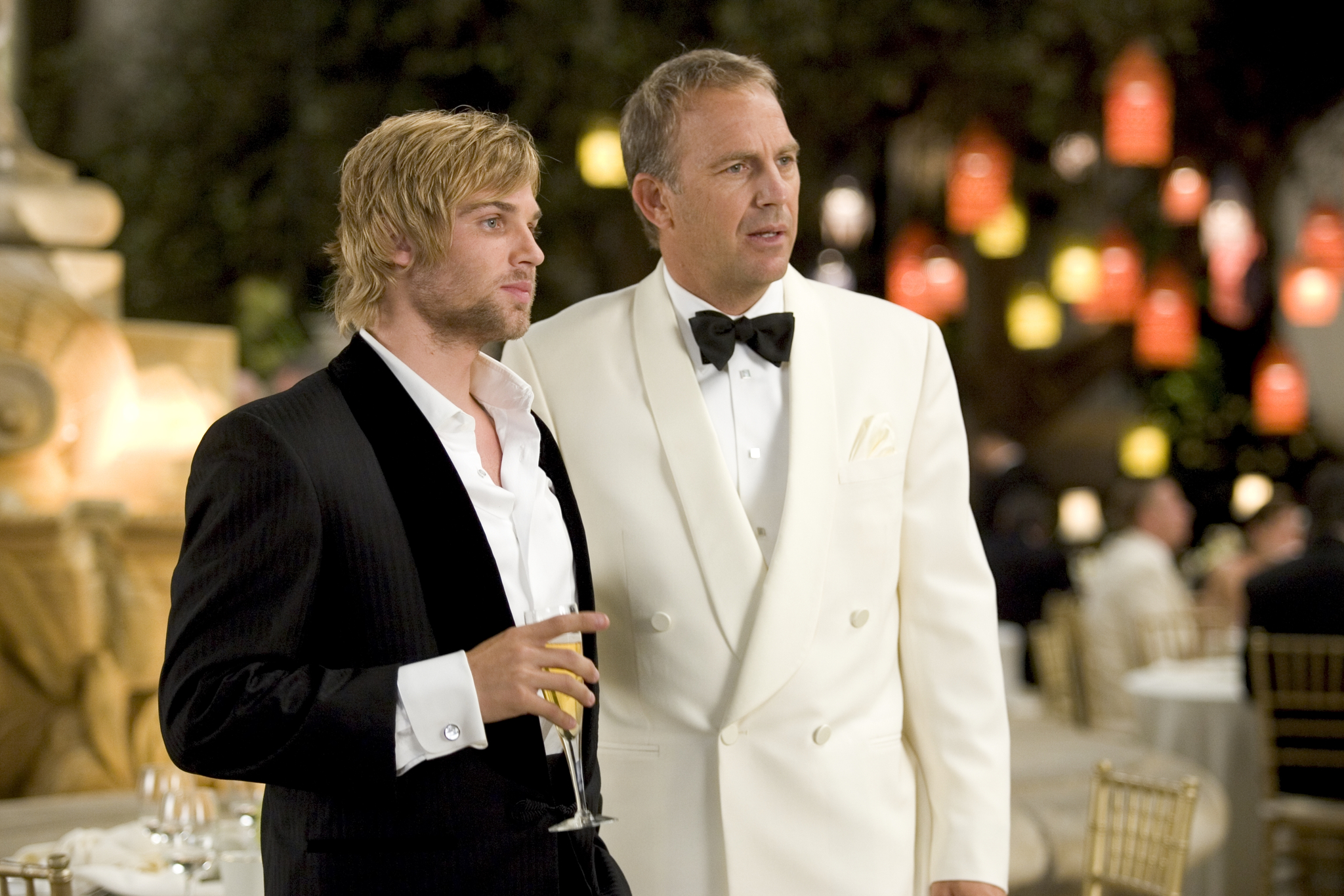 Still of Kevin Costner and Mike Vogel in Rumor Has It... (2005)