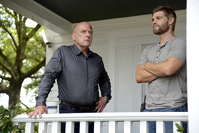 Still of Dean Norris and Mike Vogel in Under the Dome (2013)