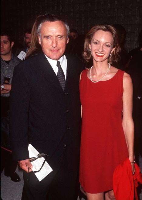 Dennis Hopper and Victoria Duffy at event of Moll Flanders (1996)