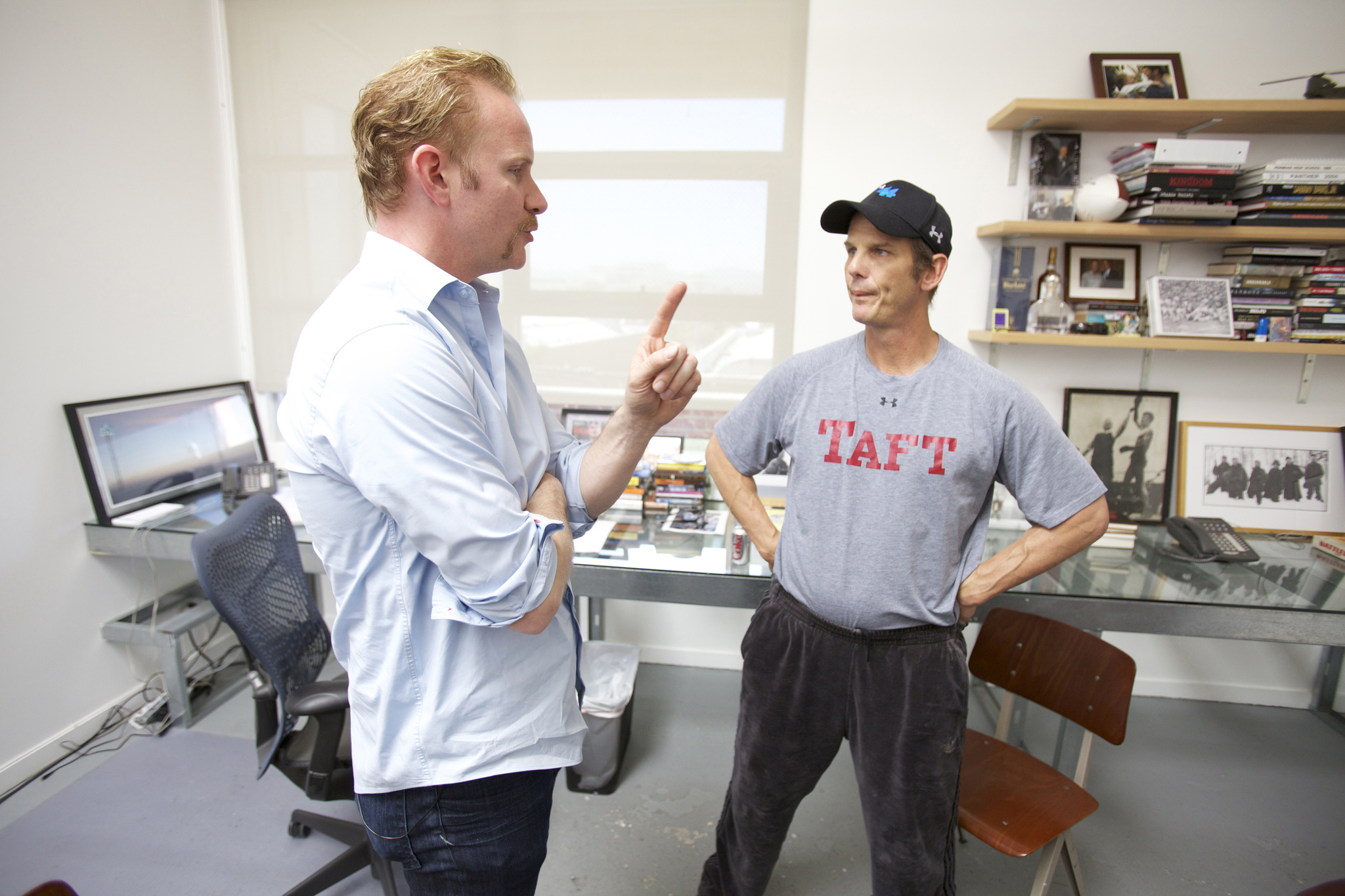 Still of Peter Berg and Morgan Spurlock in The Greatest Movie Ever Sold (2011)