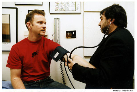 Still of Morgan Spurlock and Daryl Isaacs in Super Size Me (2004)
