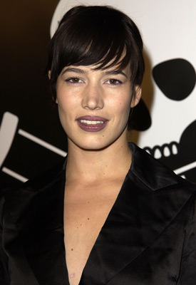 Stephanie Hodge at event of Jackass: The Movie (2002)