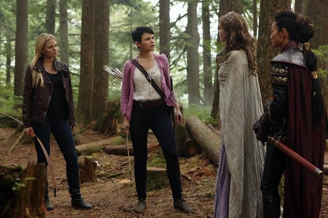 Still of Sarah Bolger, Ginnifer Goodwin, Jennifer Morrison and Jamie Chung in Once Upon a Time (2011)
