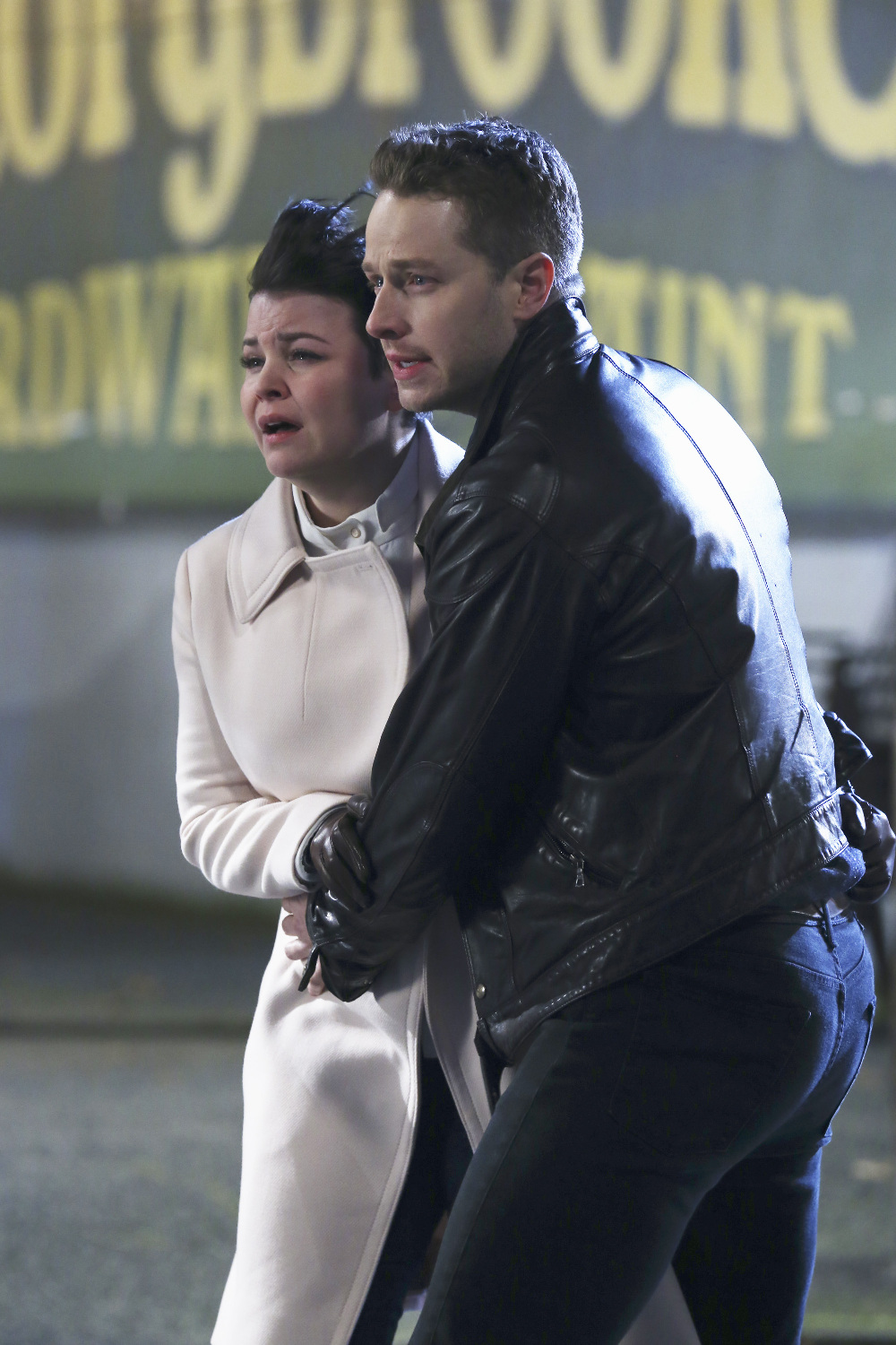 Still of Ginnifer Goodwin and Josh Dallas in Once Upon a Time (2011)