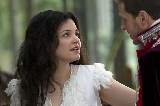 Still of Ginnifer Goodwin and Josh Dallas in Once Upon a Time (2011)