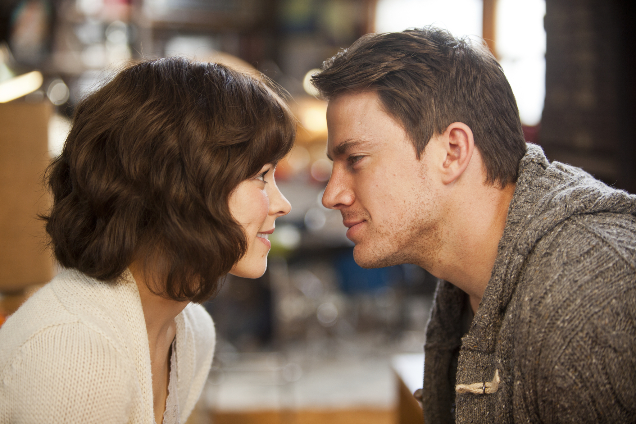 Still of Rachel McAdams and Channing Tatum in Meiles priesaika (2012)