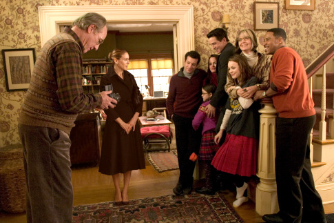 Still of Diane Keaton, Dermot Mulroney, Sarah Jessica Parker, Elizabeth Reaser, Rachel McAdams, Elizabeth Trousdale and Savannah Stehlin in The Family Stone (2005)