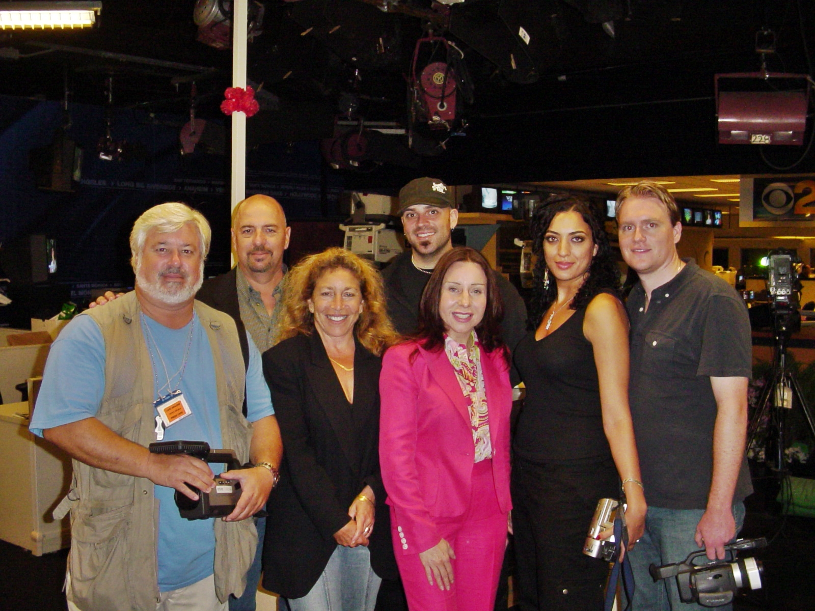 Following parapsychological field investigation #2 for CBS Columbia Square Studios. L - R: Ron Kilgore, Larry Montz, Daena Smoller, Cari Roy(hot pink) and film crew. (Summer 2005)