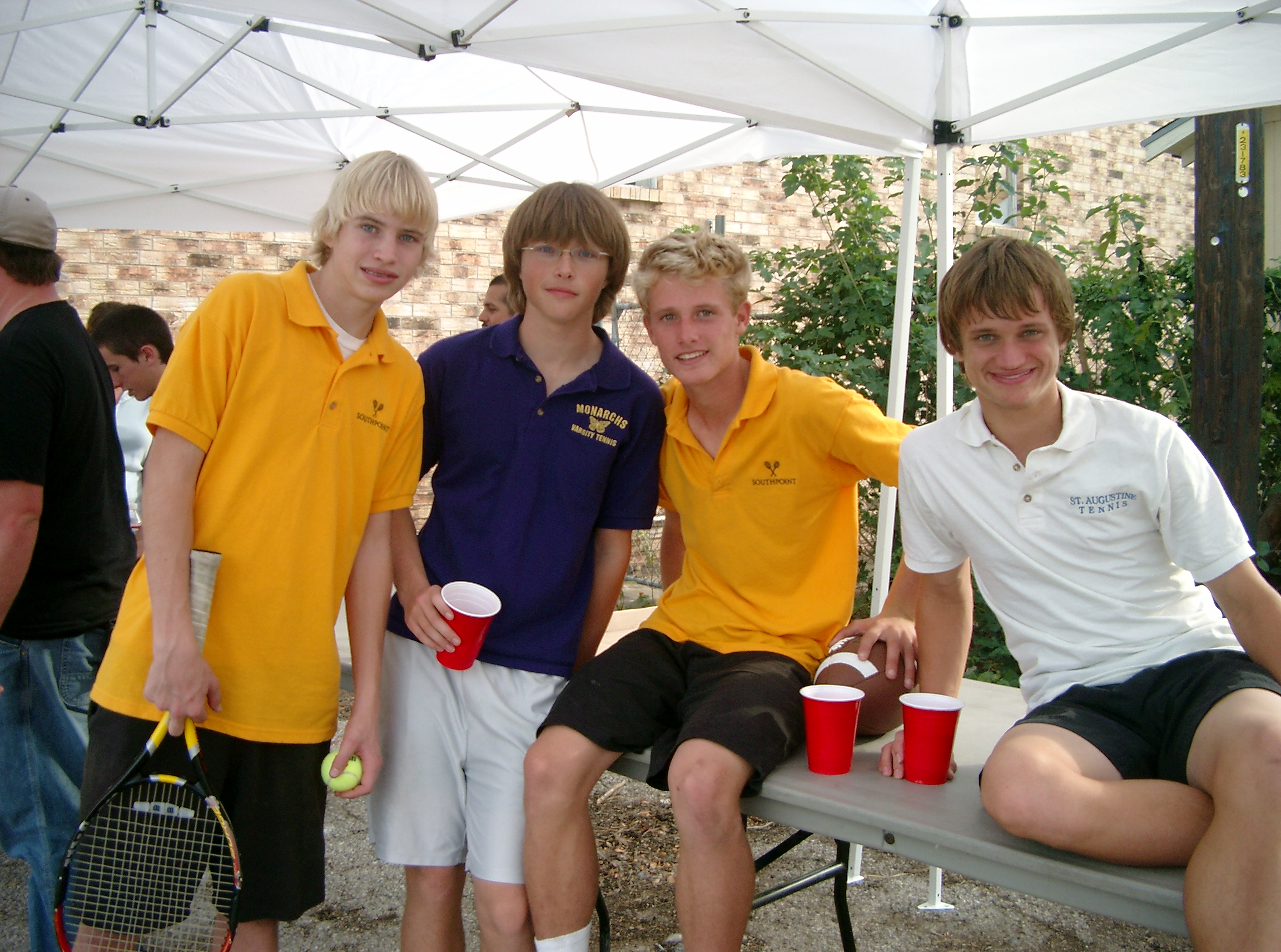 Set of Gary the Tennis Coach with Sterling Knight
