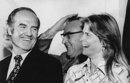 Candice Bergen with Sen. George McGovern 9/27/1972