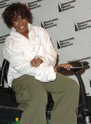 Missy Elliott at event of 2005 American Music Awards (2005)