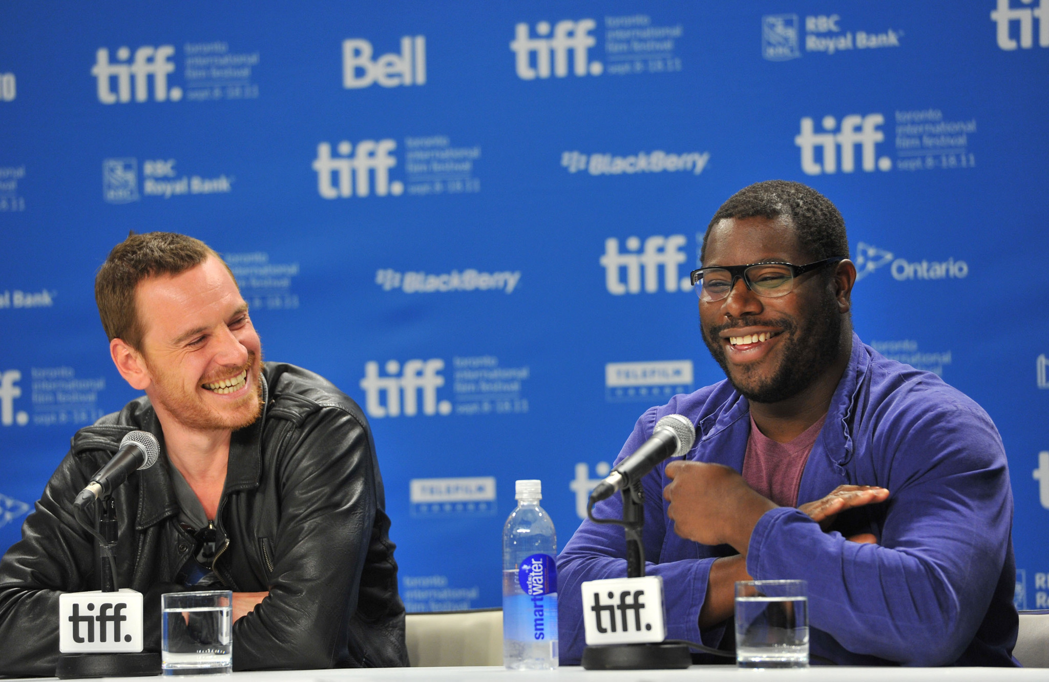 Michael Fassbender and Steve McQueen at event of Geda (2011)