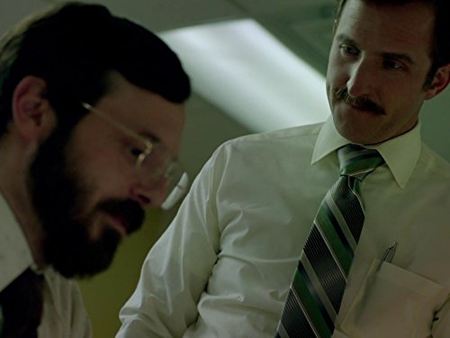 Still of Scoot McNairy and Will Greenberg in Halt and Catch Fire (2014)