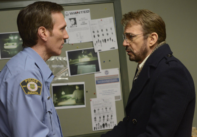 Still of Billy Bob Thornton and Tom Carey in Fargo (2014)