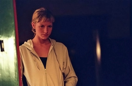 Sonja Bennett in Punch (2002)