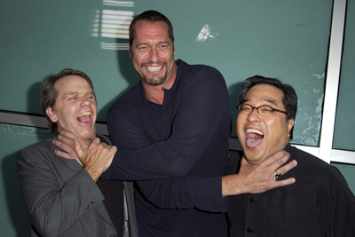 Ken Kirzinger, Ronny Yu and Sean Cunningham at event of Freddy vs. Jason (2003)