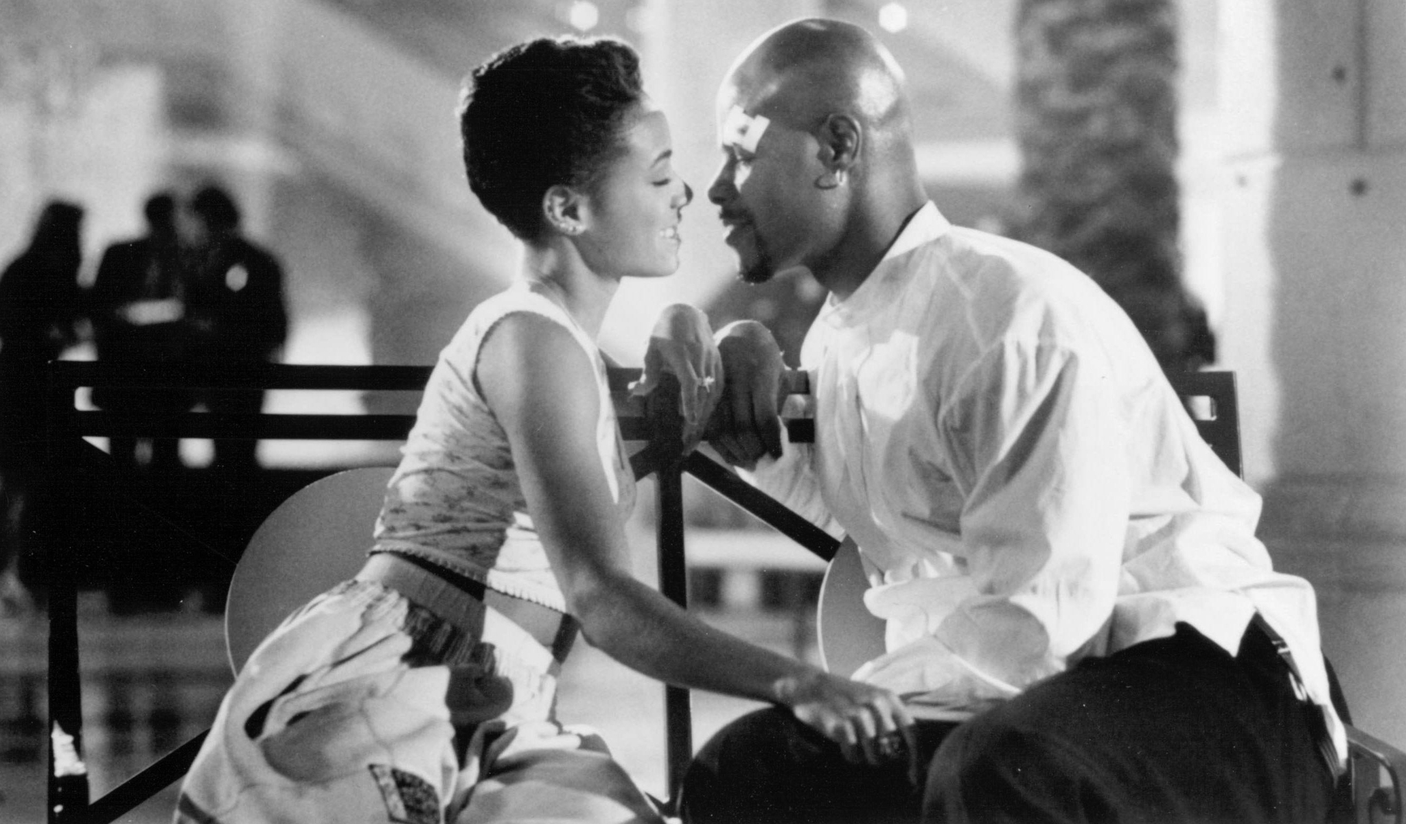 Still of Jada Pinkett Smith and Keenen Ivory Wayans in A Low Down Dirty Shame (1994)