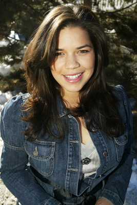 America Ferrera at event of How the Garcia Girls Spent Their Summer (2005)