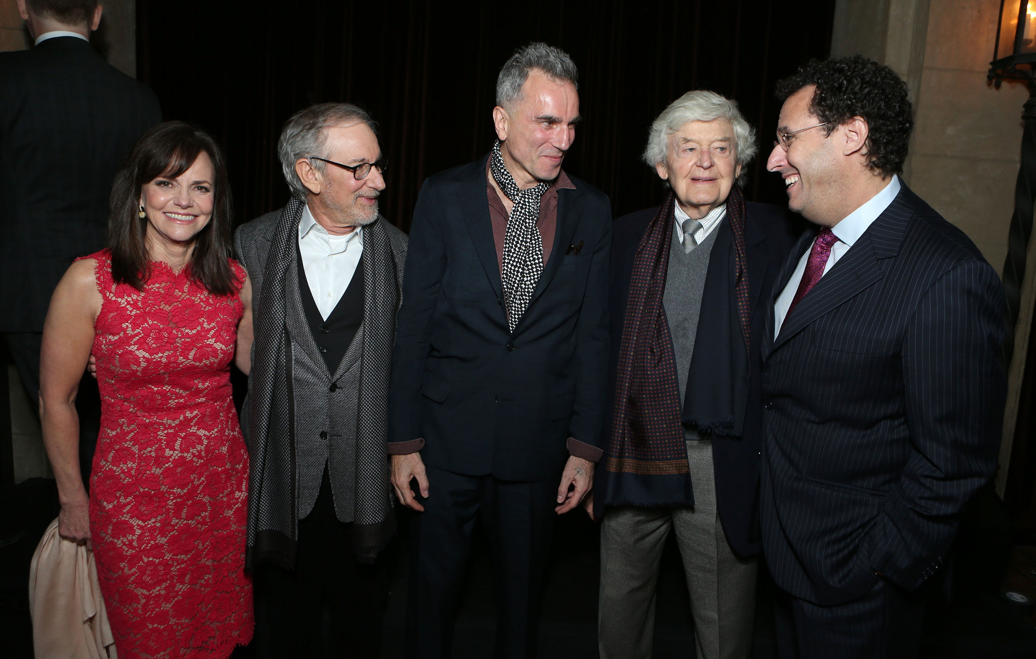 Steven Spielberg, Daniel Day-Lewis, Sally Field, Hal Holbrook and Tony Kushner at event of Linkolnas (2012)