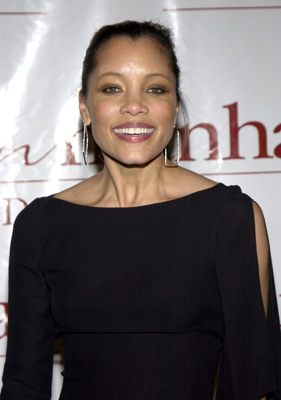 Michael Michele at event of Maid in Manhattan (2002)