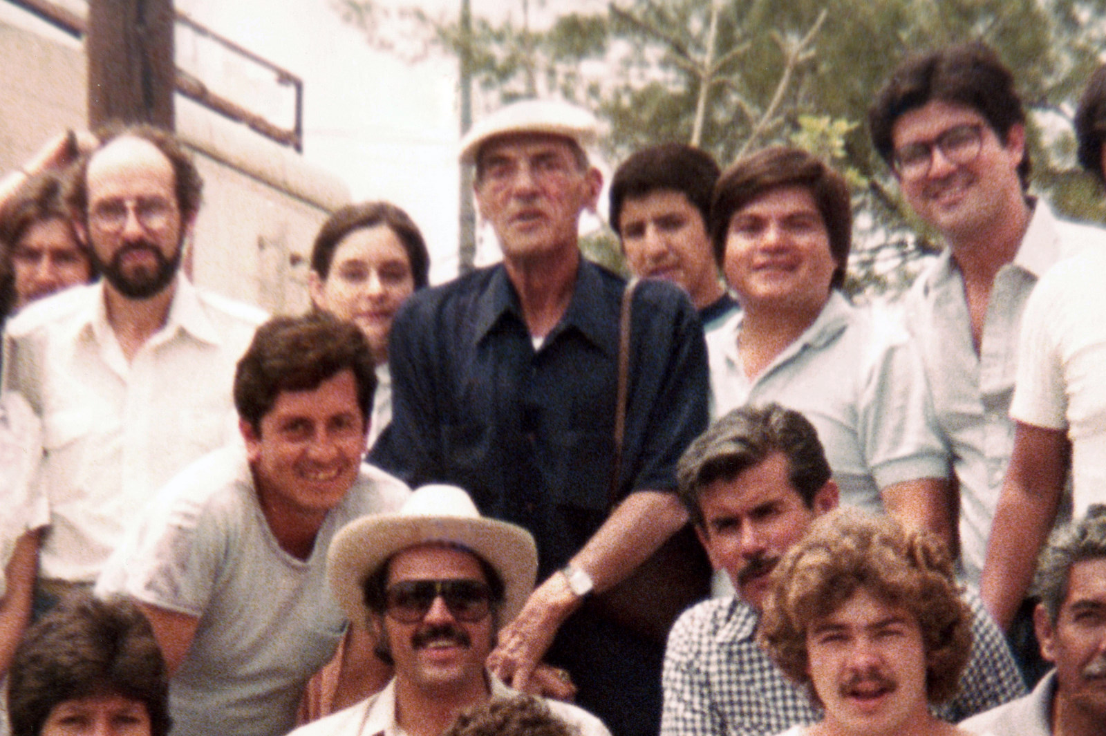 Buñuel visits Ripstein's set (Mexico City, 1982)