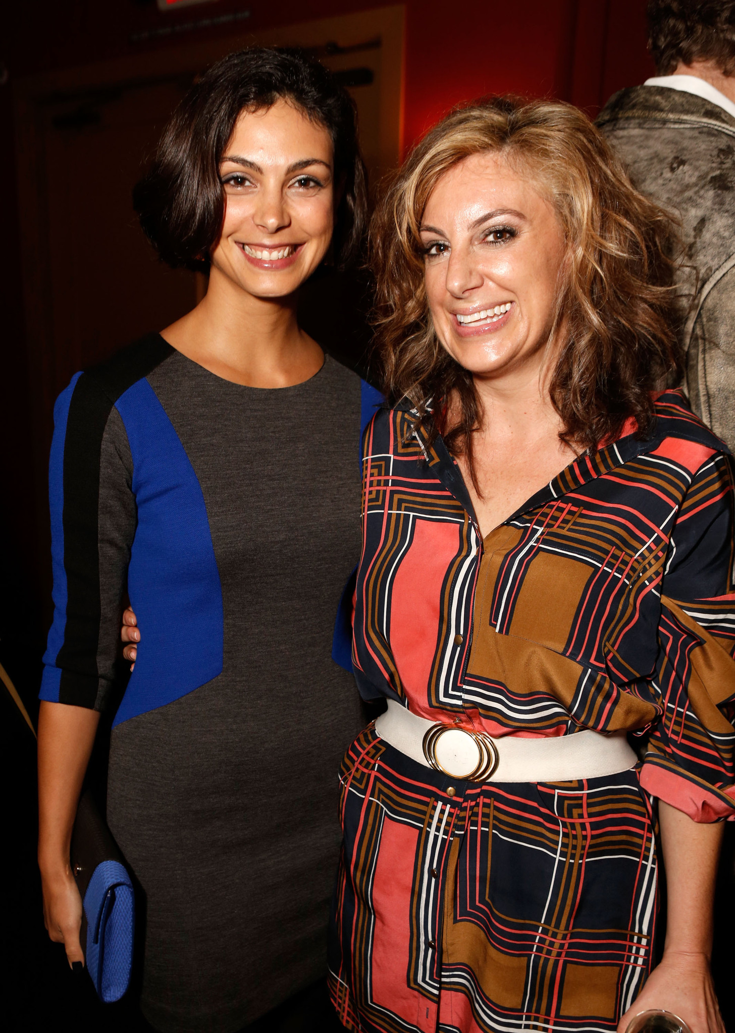 Kirsten Smith and Morena Baccarin at event of Apgaulinga aistra (2012)