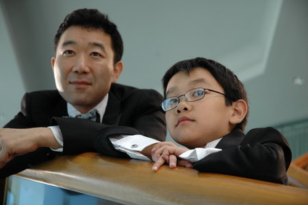 Hiroshi Watanabe and Justin Kwong in White on Rice (2009)