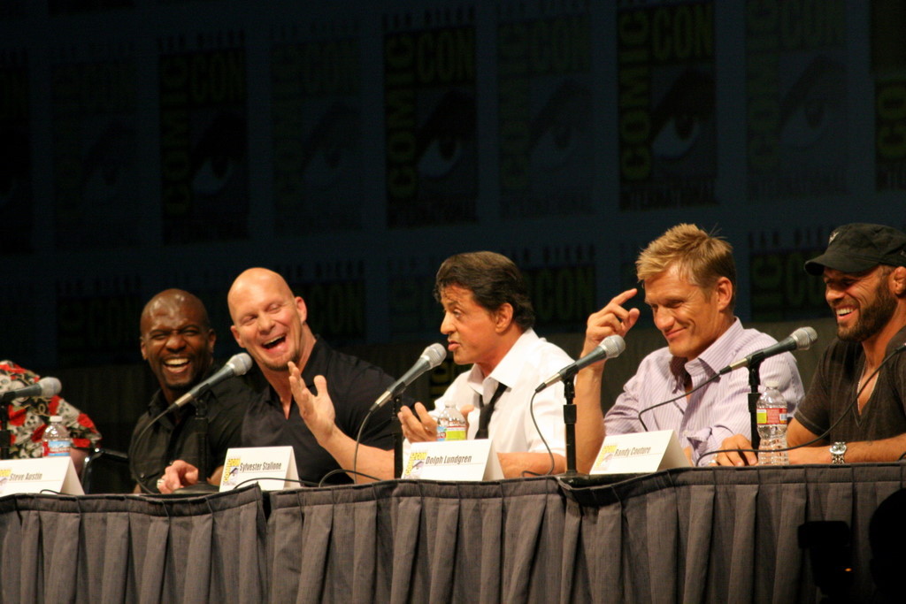 Dolph Lundgren, Sylvester Stallone, Steve Austin, Terry Crews and Randy Couture at event of The Expendables (2010)