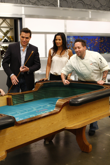 Still of Padma Lakshmi and Todd English in Top Chef (2006)