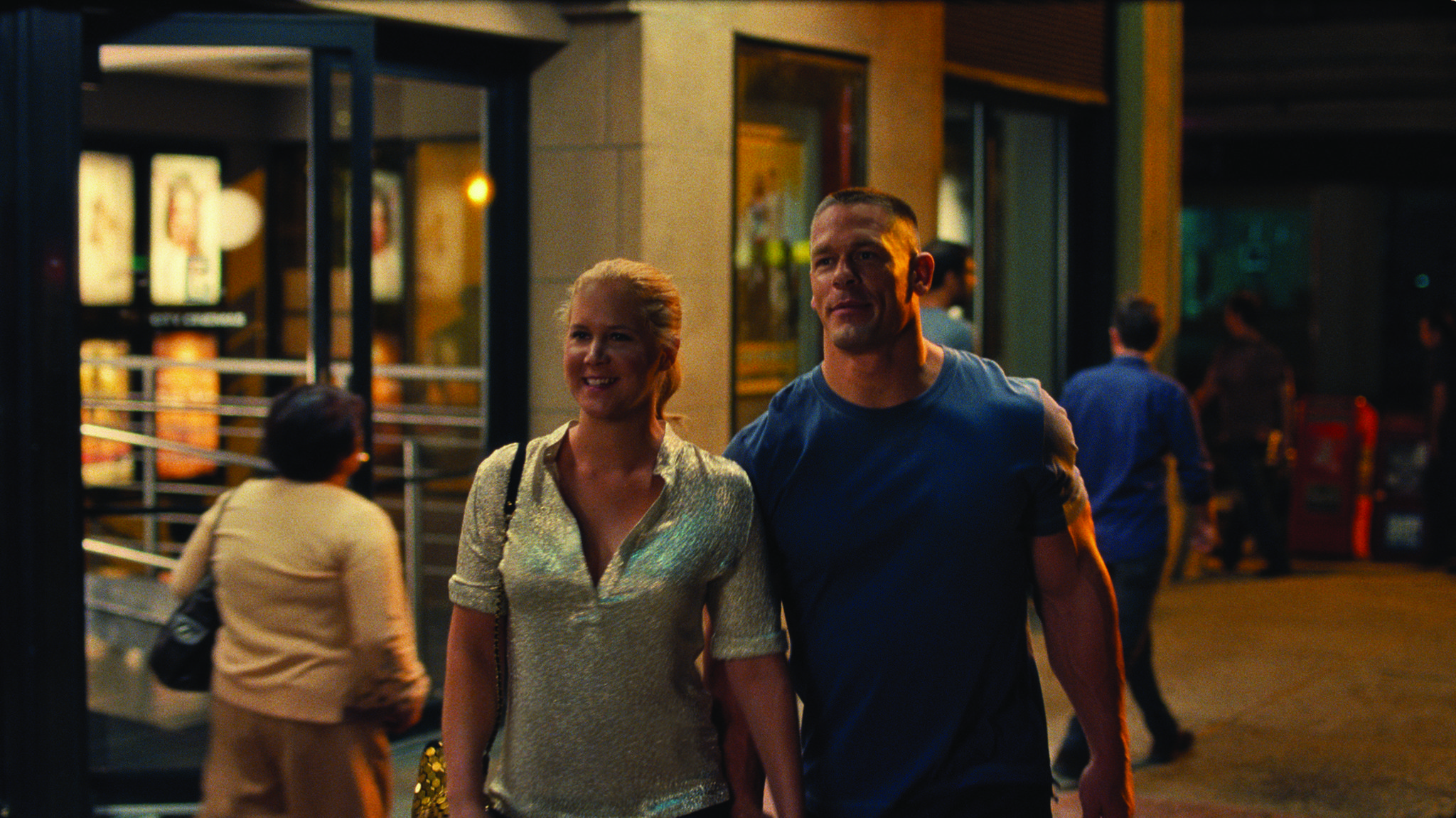 Still of John Cena and Amy Schumer in Be stabdziu (2015)