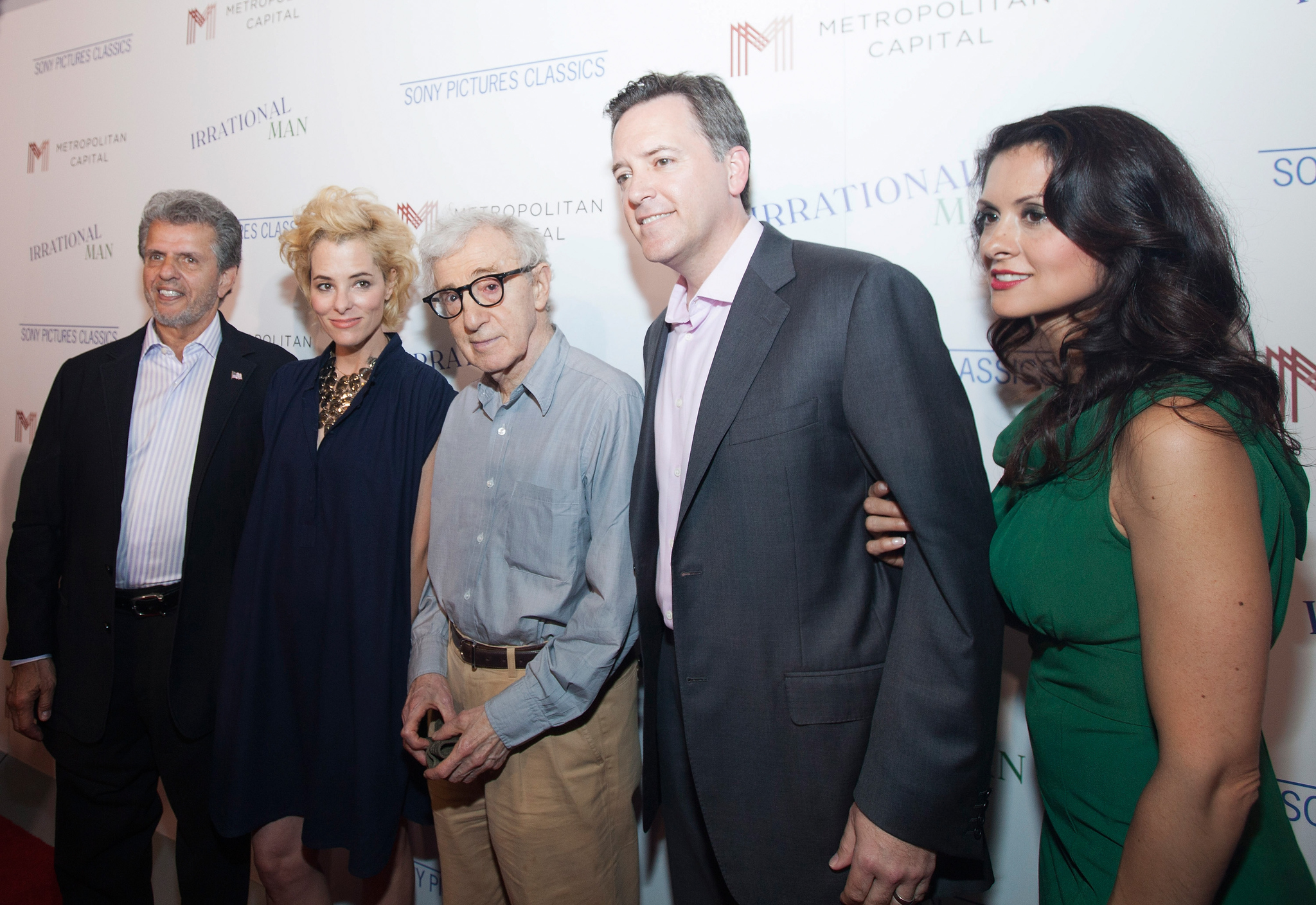 Woody Allen, Parker Posey, Monica Rose and P. Rose at event of Neracionalus zmogus (2015)