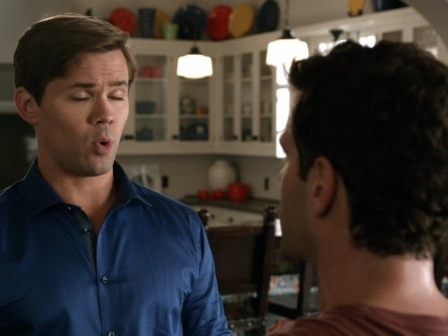 Still of Justin Bartha and Andrew Rannells in Nauja norma (2012)