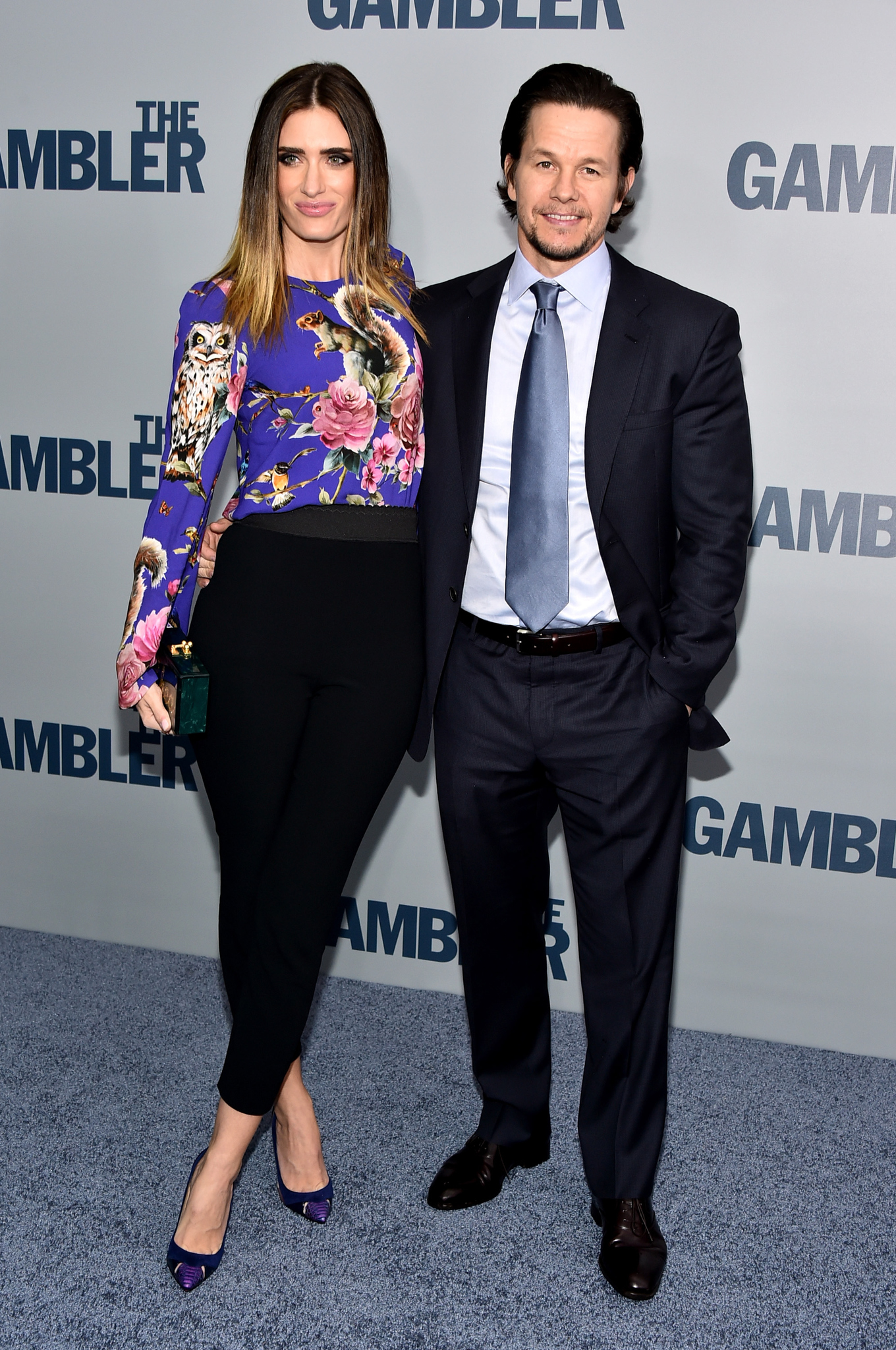Mark Wahlberg and Rhea Durham at event of The Gambler (2014)