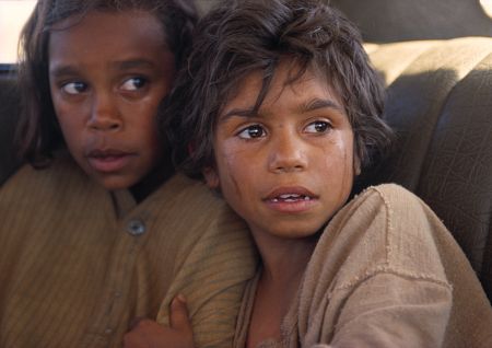Still of Laura Monaghan and Tianna Sansbury in Rabbit-Proof Fence (2002)