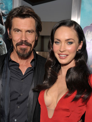 Josh Brolin and Megan Fox at event of Jonah Hex (2010)