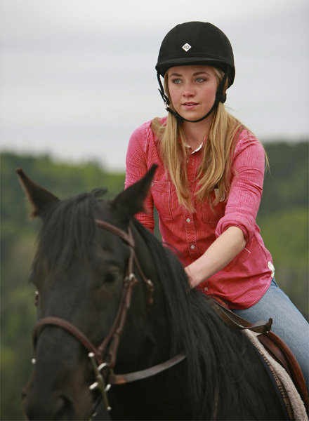 Still of Amber Marshall in Heartland (2007)