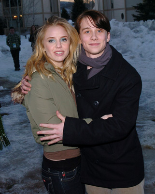 Kelli Garner and Lou Taylor Pucci at event of Thumbsucker (2005)