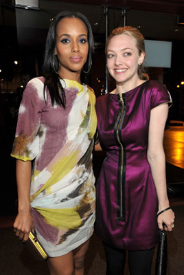Kerry Washington and Amanda Seyfried at event of Mother and Child (2009)